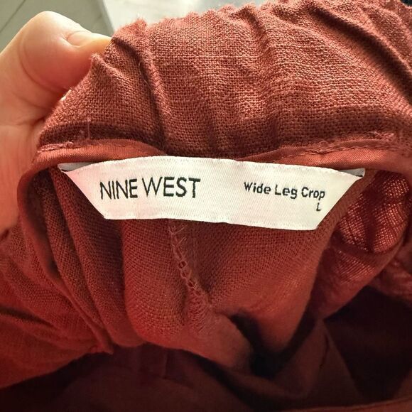 Nine West Women’s Large Rust Colored Wide Leg Crop Pants - Picture 4 of 5